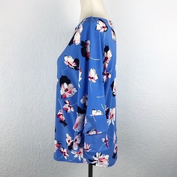 Roz & Ali Floral Flutter Sleeve Ruffle Bell Blue Pink Blouse Flowy Dressy Top XS - Picture 3 of 16